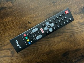 TV Engel 40” Full HD LED Negra