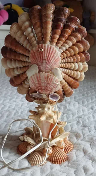 Lámpara de conchas Virgen María y Niño Jesús