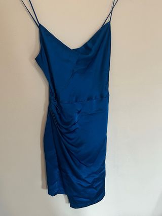 Vestito raso blu elettrico scollato