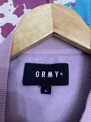 Sudadera grimey lila