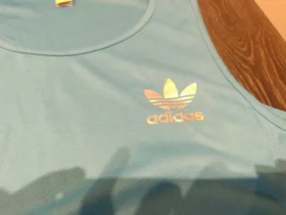 Camiseta Adidas sin mangas unisex azul