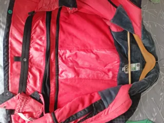 Chaqueta Roxy Negra y Rosa