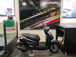 YAMAHA 125 DLIGHT (39 € AL MES)