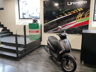 YAMAHA 125 DLIGHT (39 € AL MES)