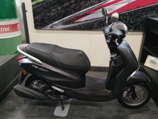 YAMAHA 125 DLIGHT (39 € AL MES)