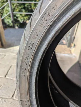 Michelin Pilot Road 3 2CT Neumáticos