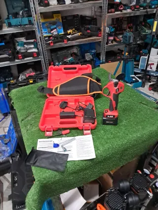 Cesoia Elettrica 36V 6000Ah Doppia Batteria