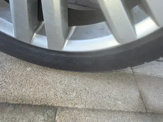 Juego de neumáticos 215/45 R17 91W