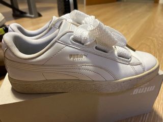 Zapatillas Puma Beige+Blancas *Precio negociable*