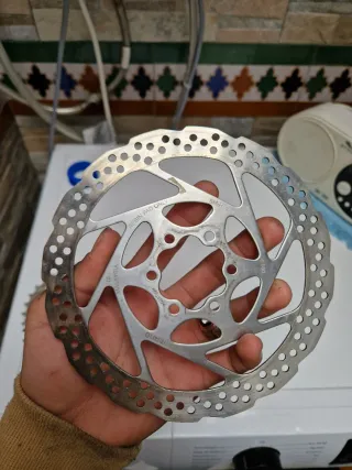 Cassette SLX 11v y Disco Deore 160mm