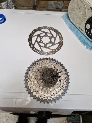 Cassette SLX 11v y Disco Deore 160mm