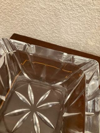 Cenicero de cristal cuadrado