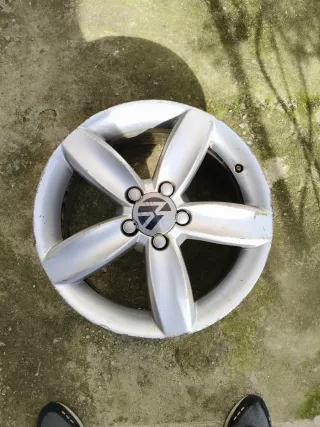 4 Llantas de  17" Seat León FR para resturar