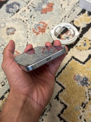 PRE-ESTRENO Iphone 16 Pro 100% Bateria