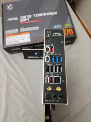 MSI MAG X870 TOMAHAWK WIFI NUEVA! 2 AÑOS GARANTIA