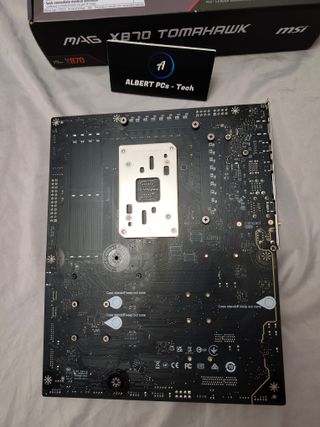 MSI MAG X870 TOMAHAWK WIFI NUEVA! 2 AÑOS GARANTIA