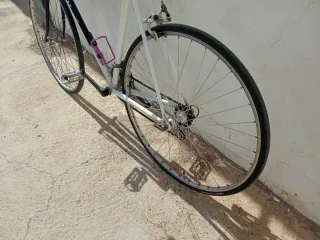 Bicicleta de carretera GAC PASSER