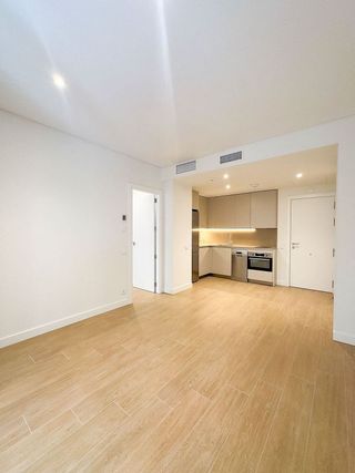 Piso en alquiler en Palos de Moguer en Madrid