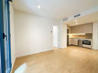 Piso en alquiler en Palos de Moguer en Madrid