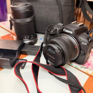 Cámara Canon EOS R100 Negra