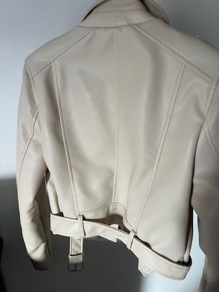 Chiodo ecopelle Pull&Bear beige