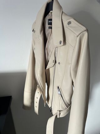 Chiodo ecopelle Pull&Bear beige