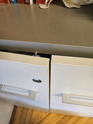 Mueble Estantería Cerrada Metal y Madera