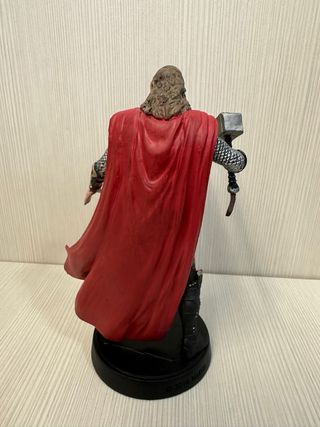Action Figure Thor Marvel