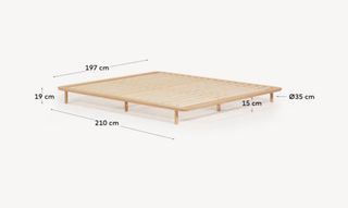 Cama Anielle de madera maciza de fresno para colchón de 180 x 200 cm