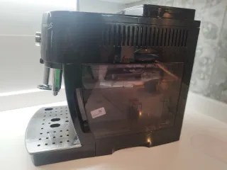 Cafetera DeLonghi Magnífica S Automática