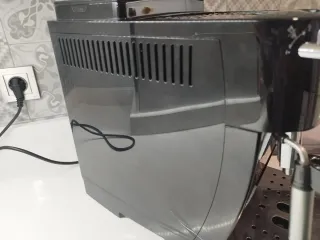 Cafetera DeLonghi Magnífica S Automática