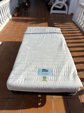 Struttura letto 190 x 110 con materasso in lattice