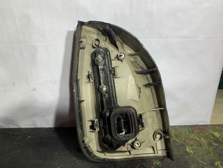 Piloto trasero derecho opel zafira a 2.0 dti 59438