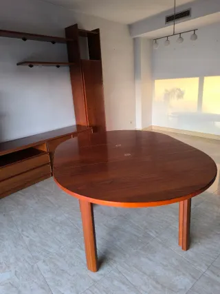 Mesa redonda extensible de madera