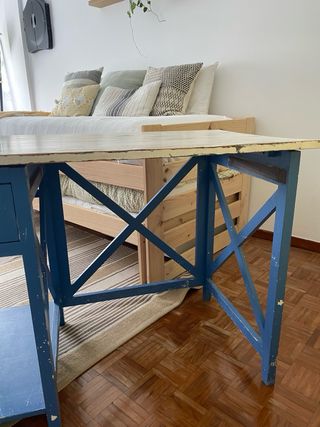 Escritorio vintage madera azul y blanco