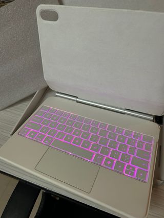 Magic Keyboard para iPad Apple Branco