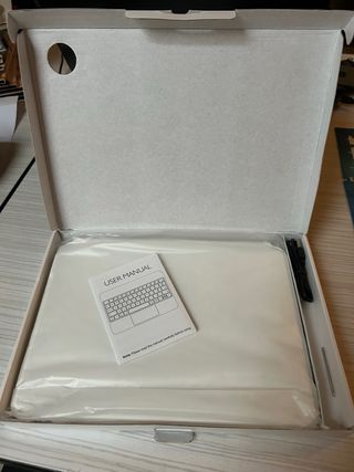 Magic Keyboard para iPad Apple Branco