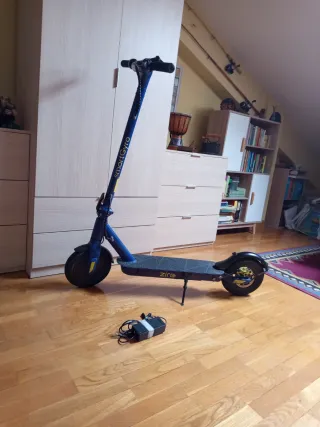 Patinete eléctrico SmartGyro Zire azul