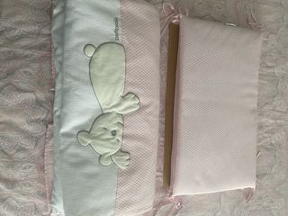 Protector y colcha Petit Praia oso