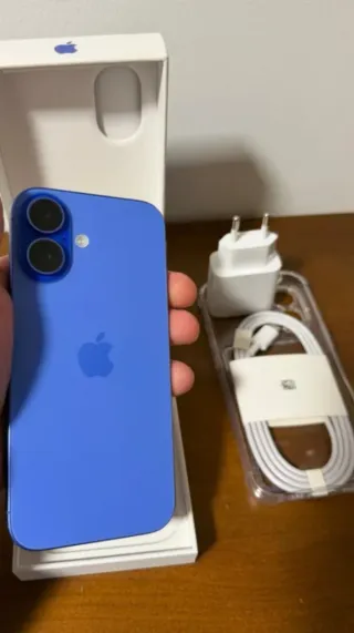 iPhone 16 128GB Azul