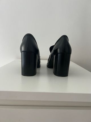Mocasines de tacón negros