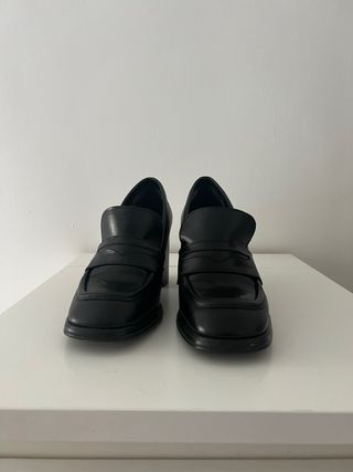 Mocasines de tacón negros