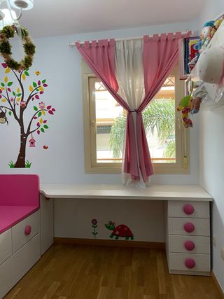 Dormitorio infantil de madera completo