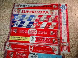 27 Bufandas Sevilla C.F