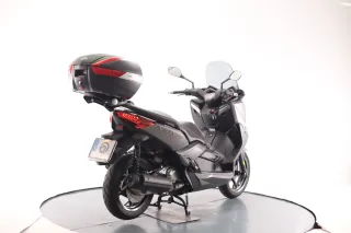 YAMAHA X-Max 250 2016