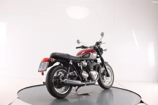 TRIUMPH BONNEVILLE T120 2022