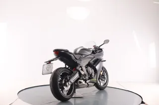 TRIUMPH DAYTONA 660 2026