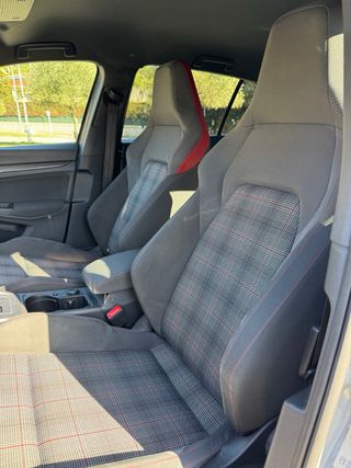 Volkswagen Golf GTI 2021