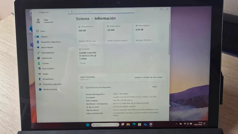 Surface Pro 7 con accesorios afbeelding 2