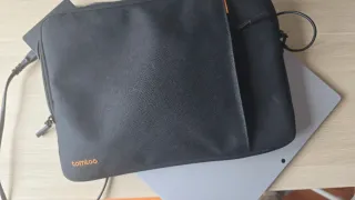 Surface Pro 7 con accesorios